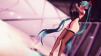 Miku dances with her new clothes