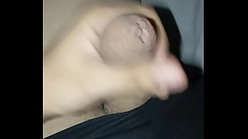 Piroca grande e grossa de novinho branquin que demora gozar da zona norte do rj zn