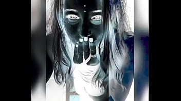 Teaser du set avec ma tenue simili cuir il y a dix photos 2 vidéos