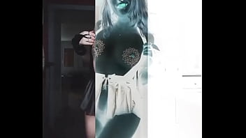 Teaser du set avec ma tenue simili cuir il y a dix photos 2 vidéos