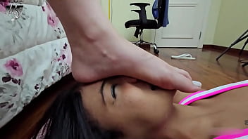 Face stomping for fun