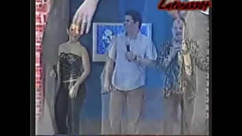 Wendy vargas shaking it up