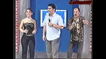 Wendy vargas shaking it up