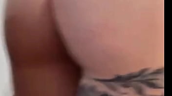 Sexo gostoso com a novinha do bucetao parte 1