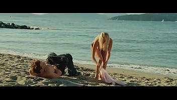 Chelan simmons in good luck chuck 2007