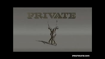 Sandra russo takes a bath with a gentleman who fucks her tight asshole