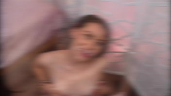 Brunette slut selena love sucks a dick for messy facial