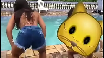 Longe do marido fico assim