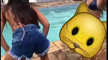 Longe do marido fico assim