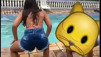 Longe do marido fico assim