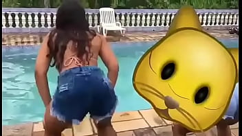 Longe do marido fico assim