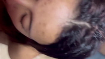 Mi prima le gusta sacarme la leche todos los dias