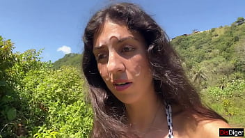 Hottie sucks my dick on a public beach and walks along the shore with cum on her face cumwalk