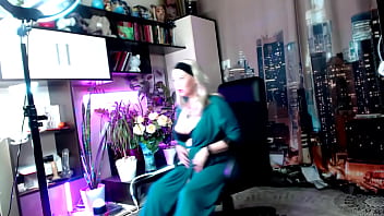 Mature wife for sale 7 aimee hot milf aka aimeeparadise hot mature slave wife