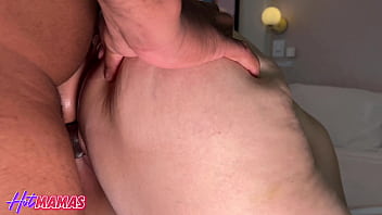 Milf brasileira maravilhosa levando vara grossa na buceta