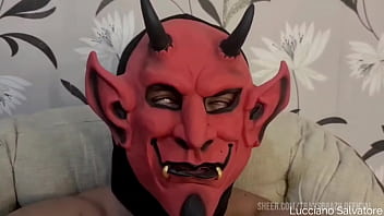 Halloween da sacanagem com mirela mansur na cama dela o único que conseguiu foder essa gostosa na própria cama