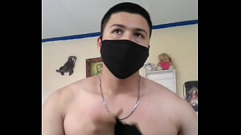 Preparándome para mi cita con una mayor