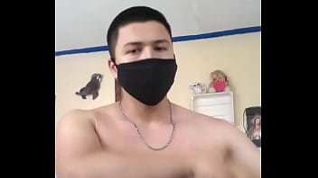 Preparándome para mi cita con una mayor