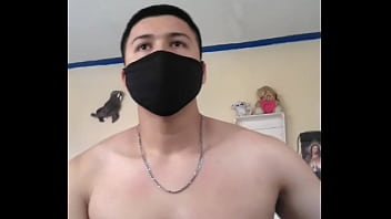 Preparándome para mi cita con una mayor