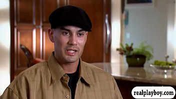 Group of singles fucking in the bedroom