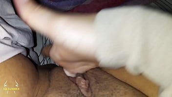 Me despierto con muchas ganas de tocarme el coño no puedo evitar ensuciarme los dedos ¿te apetece Me despierto con muchas ganas de tocarme el coño no puedo evitar ensuciarme los dedos ¿te apetece