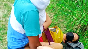 Desi beautiful hot bhabhi jungle main sex kiya out dorsex