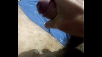 Quero uma buceta bem molhada