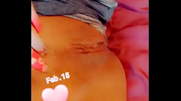 Admire this tight pussy