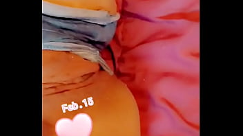 Admire this tight pussy