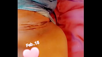 Admire this tight pussy