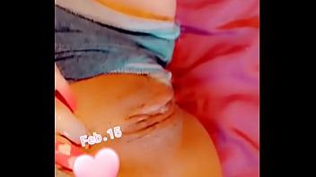 Admire this tight pussy