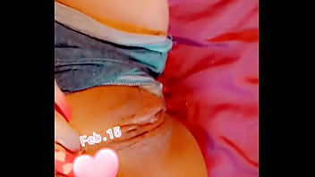 Admire this tight pussy