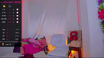 Julieta the slutty latina who moans for you