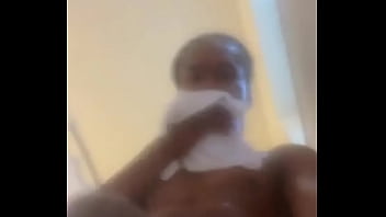 Gooodmorningg ️ woke up to my insta deleted so finna be on here wayy moree of be uo and running monday first mo