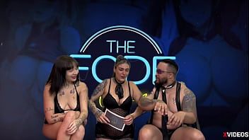 Estreando no the fode com casal dna a novinha grazi sabbath a safadinha apronto muito e quis ser fodida logo cheia de fogo