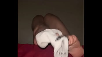 Horny arab hijab spreads her toes & shows off her soft muslim soles in tight foot tease