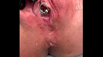 Pierced clit hard rubbing in latex gloves and hard stream pee