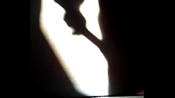 Ombres chinoises masturbation