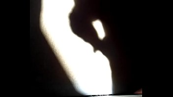 Ombres chinoises masturbation