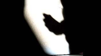 Ombres chinoises masturbation
