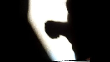 Ombres chinoises masturbation