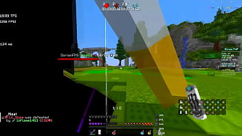 Haitiano folla a una monita descontroladamente