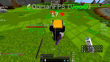 Haitiano folla a una monita descontroladamente