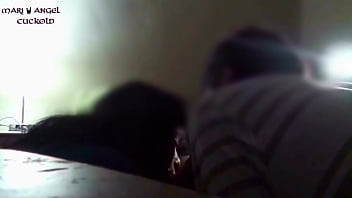 Mi cornudo y yo disfrutando de la rica verga de mi novio