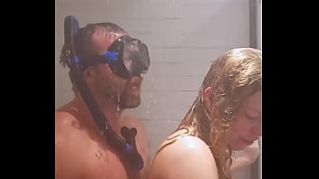 The hottest shower sex you're ever gonna see features joinersamanthax