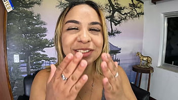 Dp com pau e brinquedo com a novinha nands ninfetinha