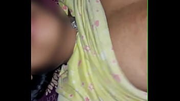 Deshi bhabi enjoy with delivery boy delivery boy loves her boobs