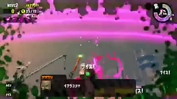 Japanease game playing teens