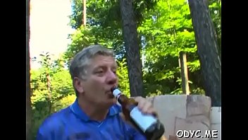 Love rocket enters voracious hottie stephie's juicy lovebox