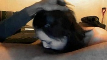 A dedicated bbc worshiper on the job